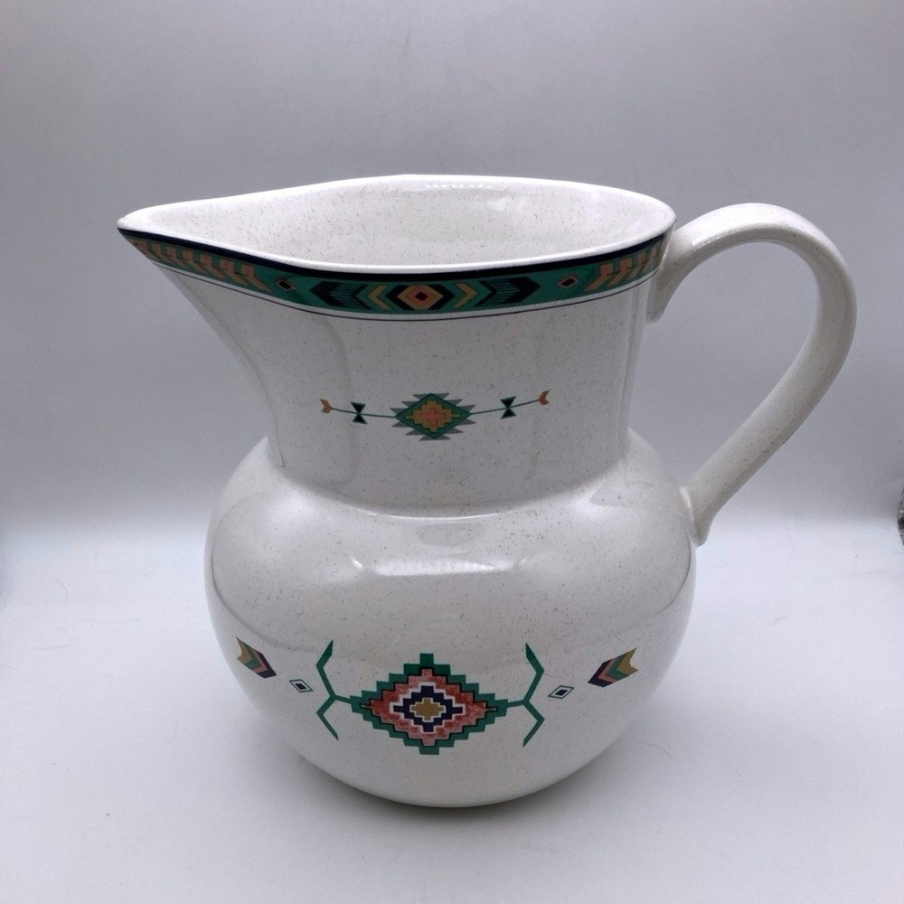 VTG STUDIO NOVA ADIRONDACK 60 OZ PITCHER SOUTHWEST Y2201